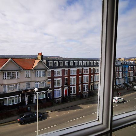 The Thoresby Scarborough Rum bild