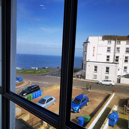 The Thoresby Scarborough Rum bild